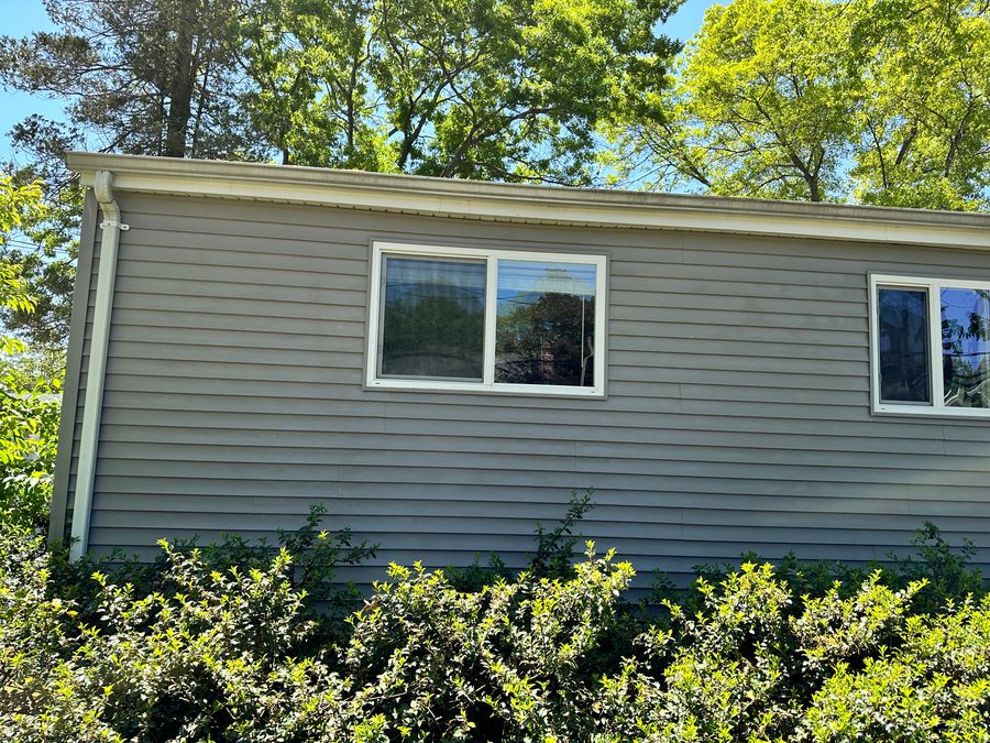 Vinyl siding after soft washing